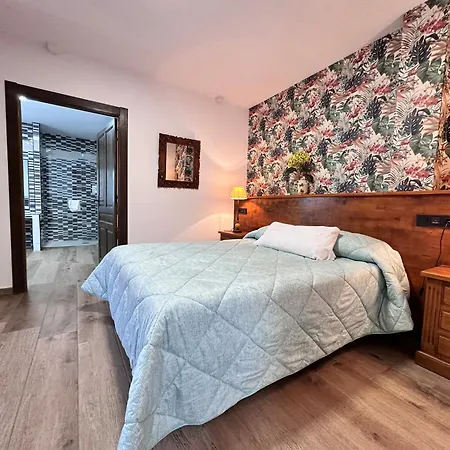 Rurales Aparthotel *