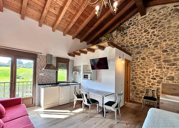 Rurales Apartahotel Sobremazas