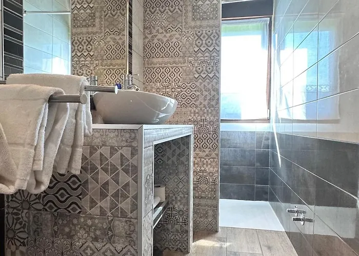 Rurales Lägenhetshotell 4*